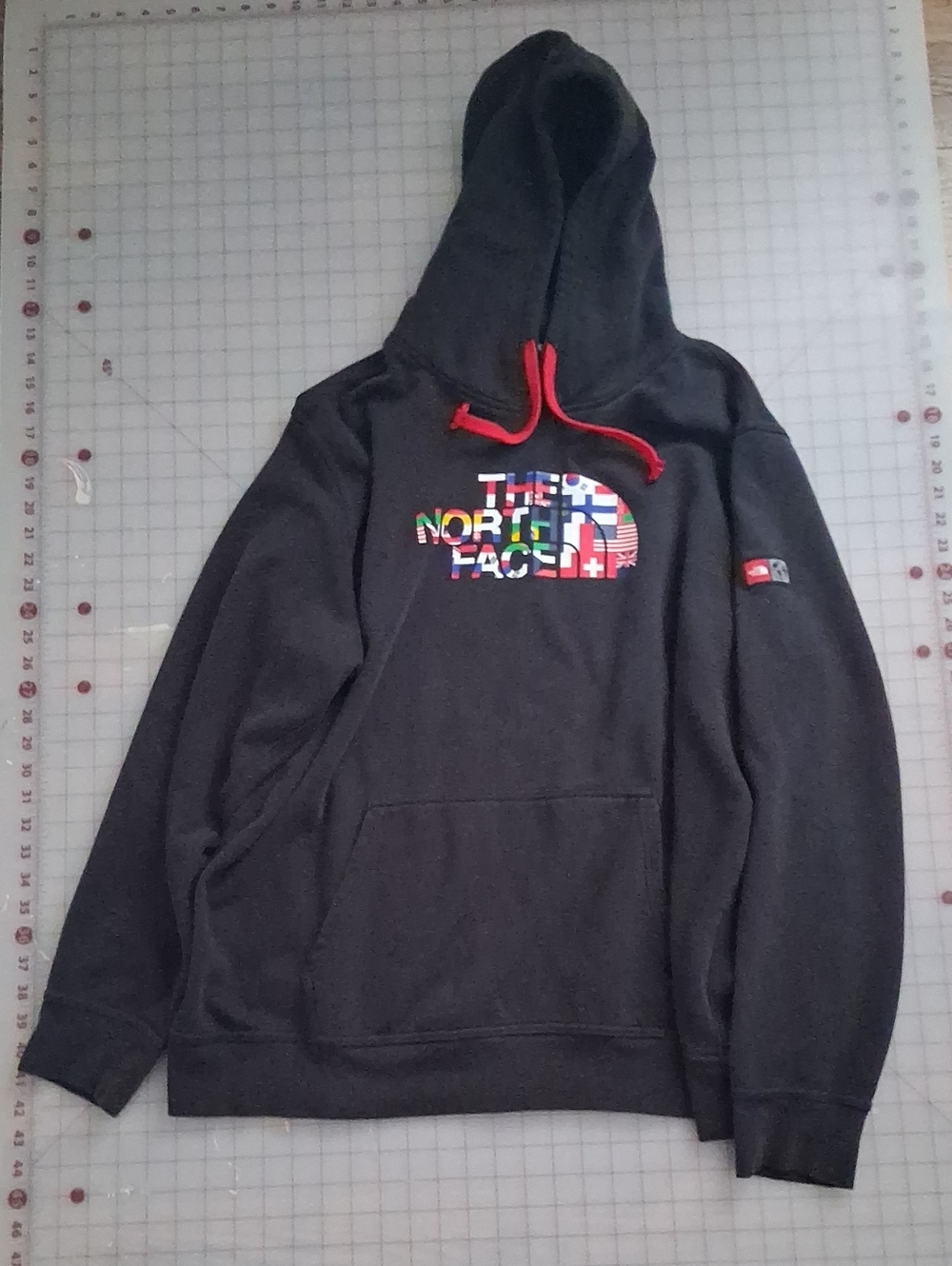 The North Face Men's Black Hoodie with Multicolor Logo XXL
